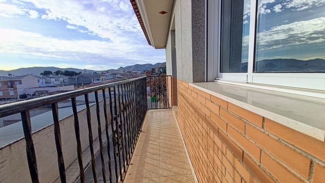 Casa de 3 habitaciones en La Romana en venta con garaje - 159.990 € (Ref: 9676620)