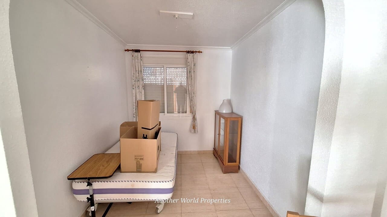 3 bedroom Villa for sale in Camposol with garage - € 129,999 (Ref: 9676812)