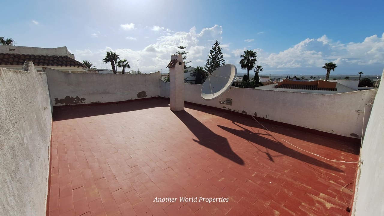 3 bedroom Villa for sale in Camposol with garage - € 129,999 (Ref: 9676812)