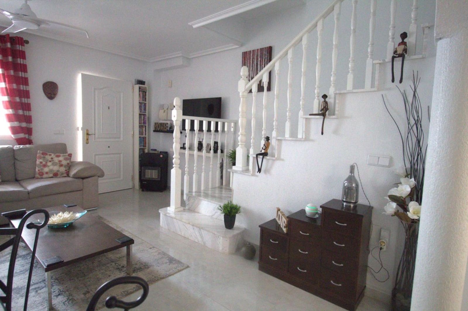 3 slaapkamer Huis te koop in Orihuela Costa met zwembad garage - € 205.000 (Ref: 9677046)