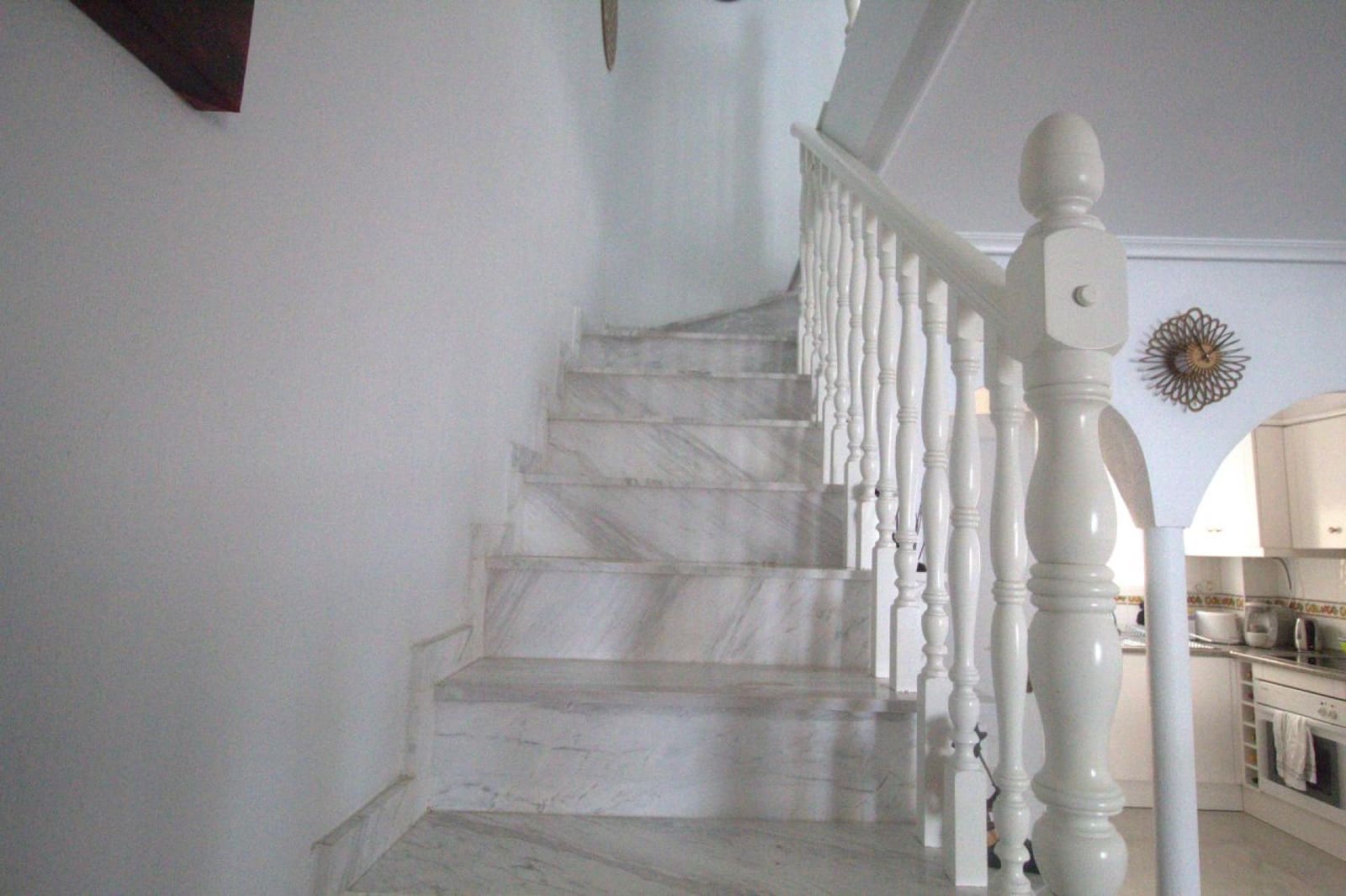 3 slaapkamer Huis te koop in Orihuela Costa met zwembad garage - € 205.000 (Ref: 9677046)