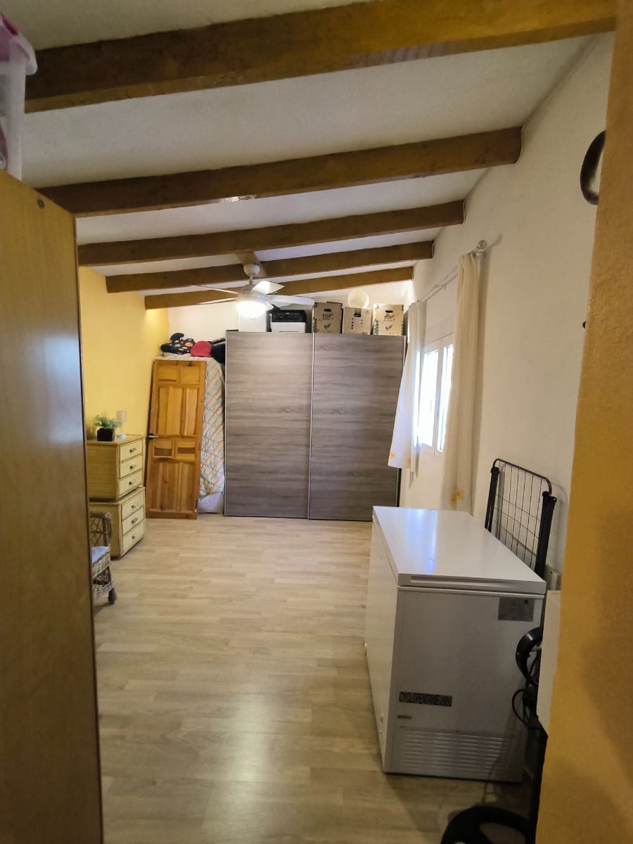 5 soveværelse Finca/Landehus til salg i Fortuna med swimmingpool garage - € 245.000 (Ref: 9694177)