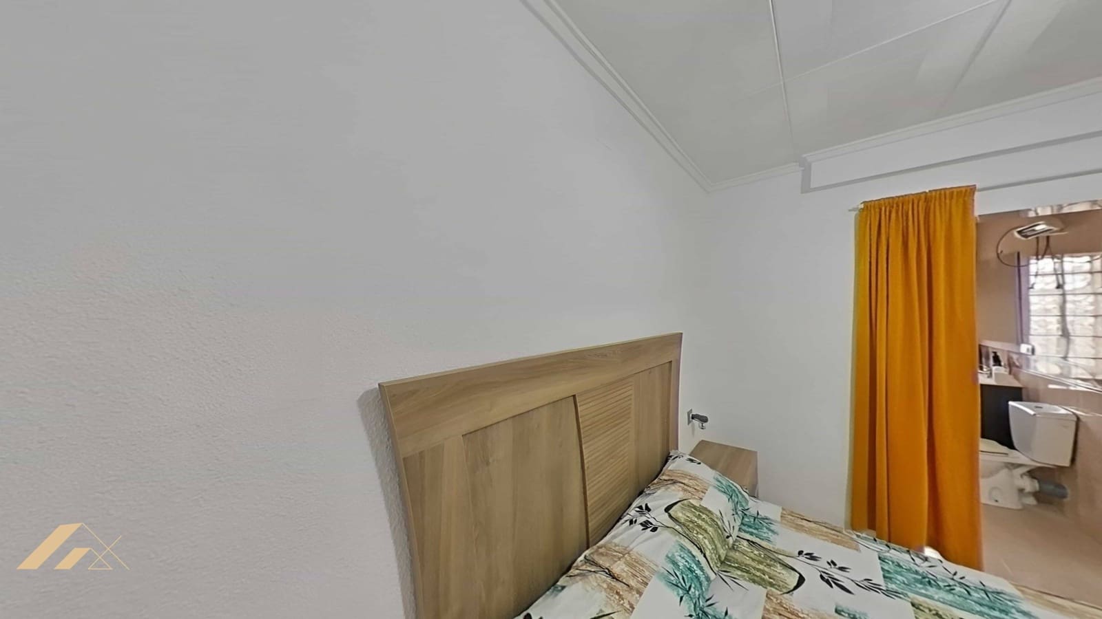 3 soveværelse Villa til salg i Torrevieja med swimmingpool - € 324.500 (Ref: 9694180)