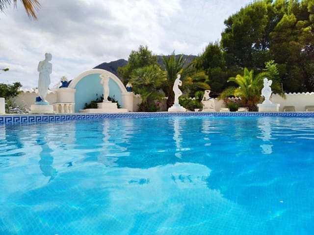 15 soveværelse Villa til salg i Orxeta med swimmingpool - € 950.000 (Ref: 9694185)