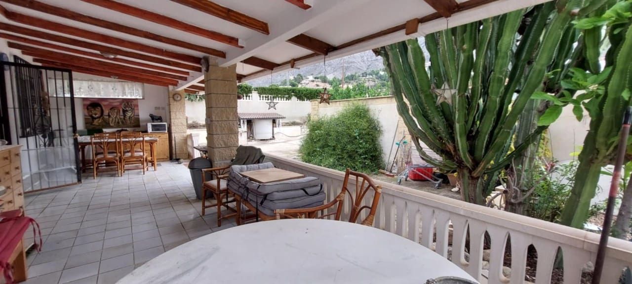 8 soveværelse Villa til salg i Orxeta med swimmingpool - € 375.000 (Ref: 9694193)