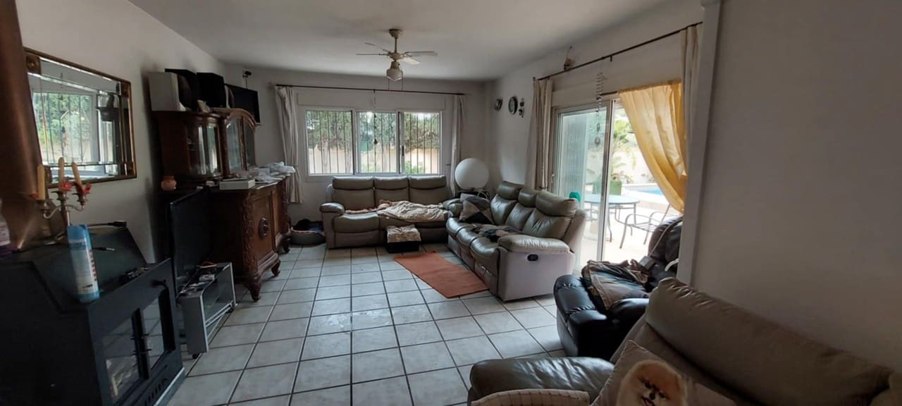 8 soveværelse Villa til salg i Orxeta med swimmingpool - € 375.000 (Ref: 9694193)