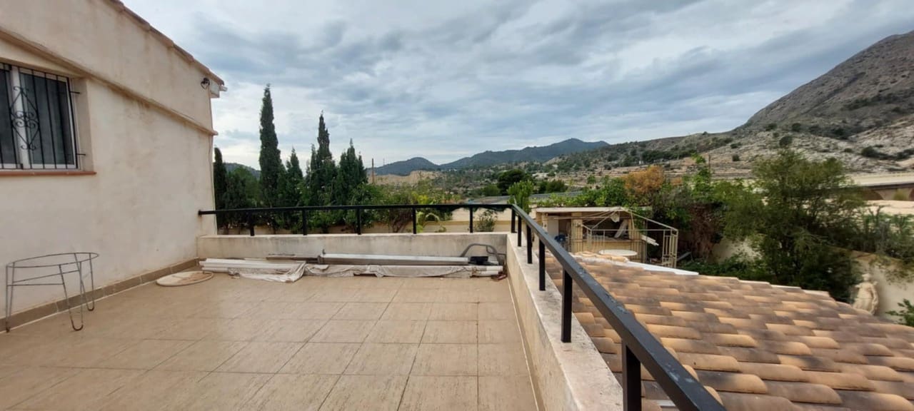 8 soveværelse Villa til salg i Orxeta med swimmingpool - € 375.000 (Ref: 9694193)