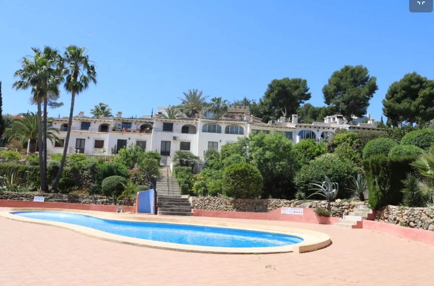 3 bedroom Apartment for sale in Moraira with pool garage - € 349,000 (Ref: 9725041)