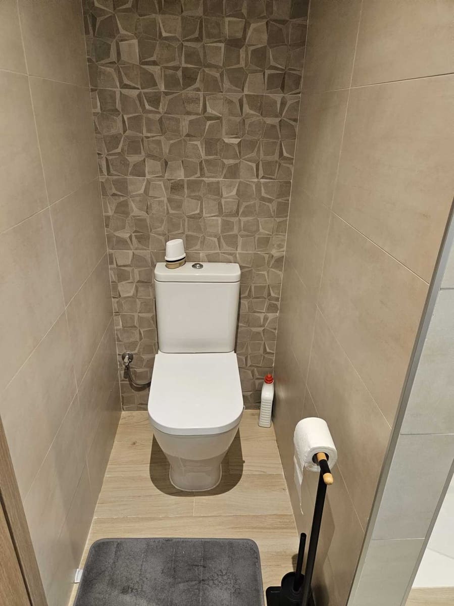 Chalet de 4 habitaciones en Torrevieja en venta con garaje - 780.000 € (Ref: 9725045)