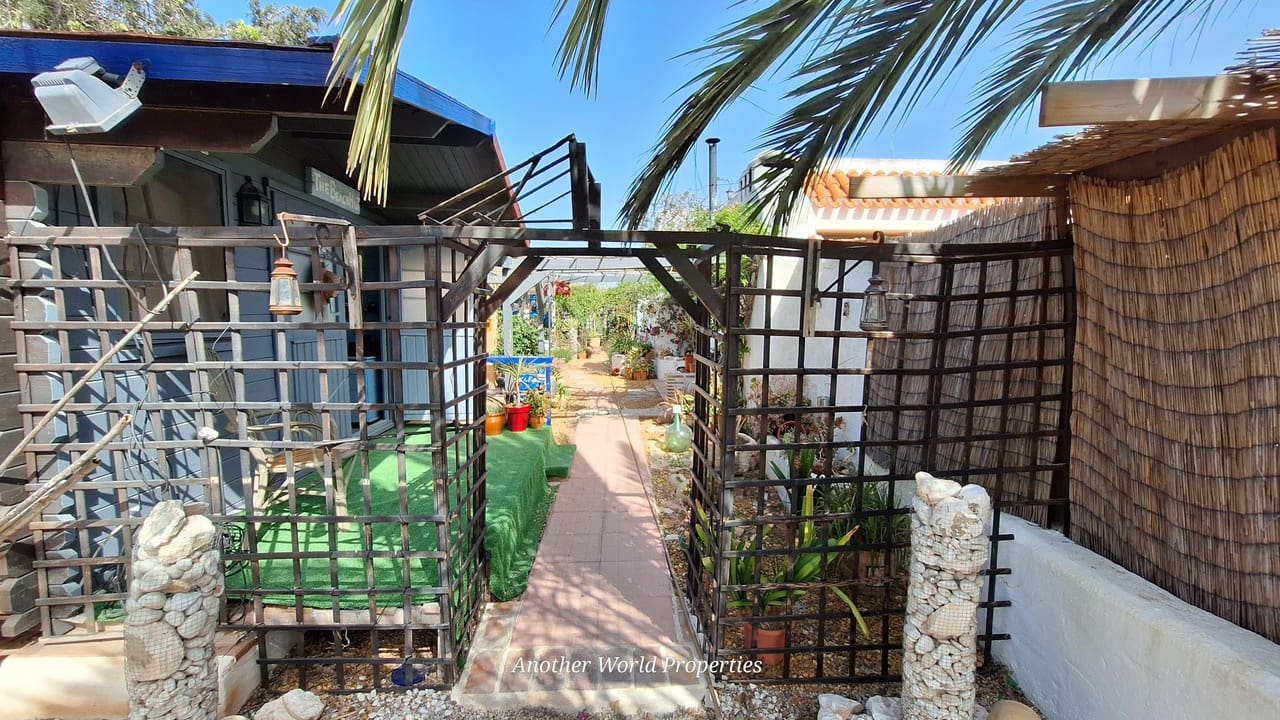 3 bedroom Finca/Country House for sale in Cartagena with pool garage - € 259,500 (Ref: 9764854)