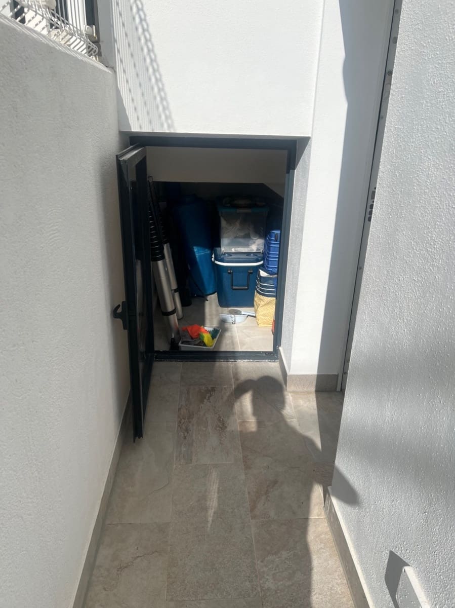 Chalet de 3 habitaciones en Los Montesinos en venta con garaje - 489.999 € (Ref: 9778734)