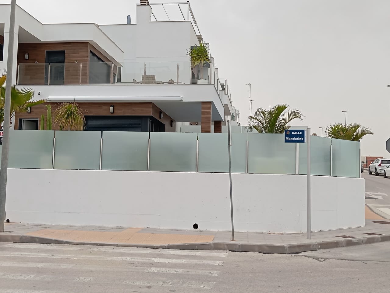 Chalet de 3 habitaciones en Los Montesinos en venta con garaje - 489.999 € (Ref: 9778734)