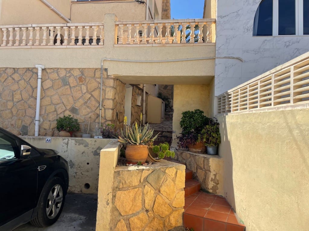 2 makuuhuone Huoneisto myytävänä paikassa Albir mukana uima-altaan - 275 000 € (Ref: 9778735)