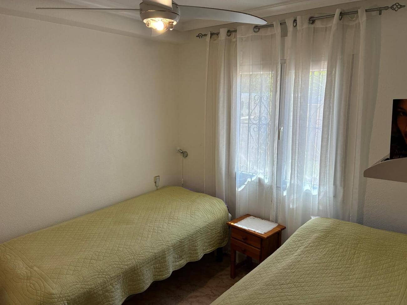 3 chambre Villa/Maison Semi-Mitoyenne à vendre à Filipinas avec piscine garage - 249 950 € (Ref: 9778744)