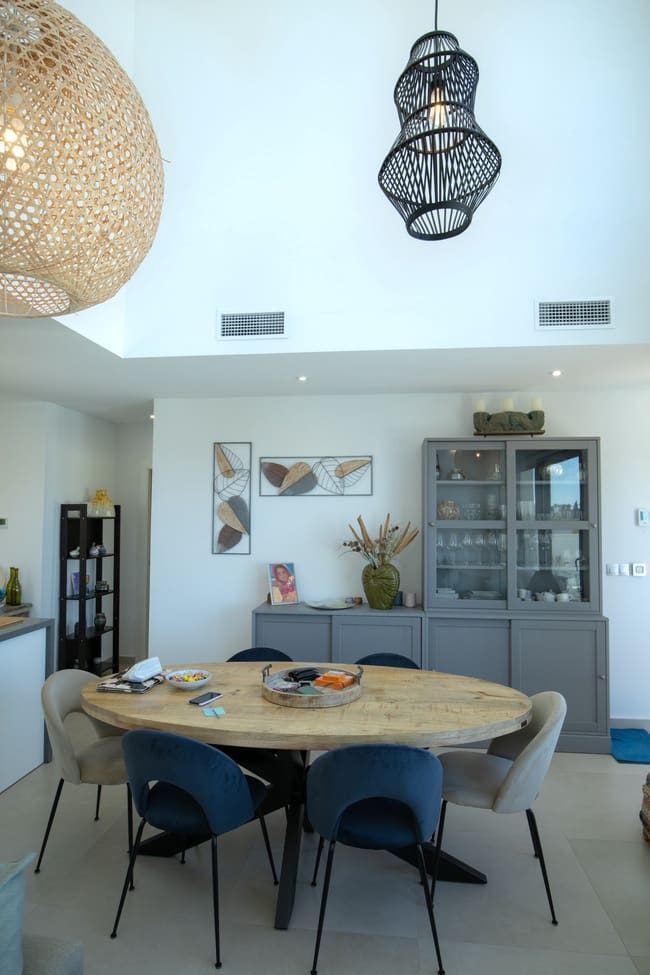 3 soveværelse Villa til salg i Daya Vieja med swimmingpool garage - € 379.000 (Ref: 9787828)