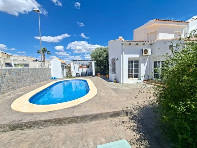 5 slaapkamer Villa te koop in Fortuna met zwembad - € 269.500 (Ref: 9789805)