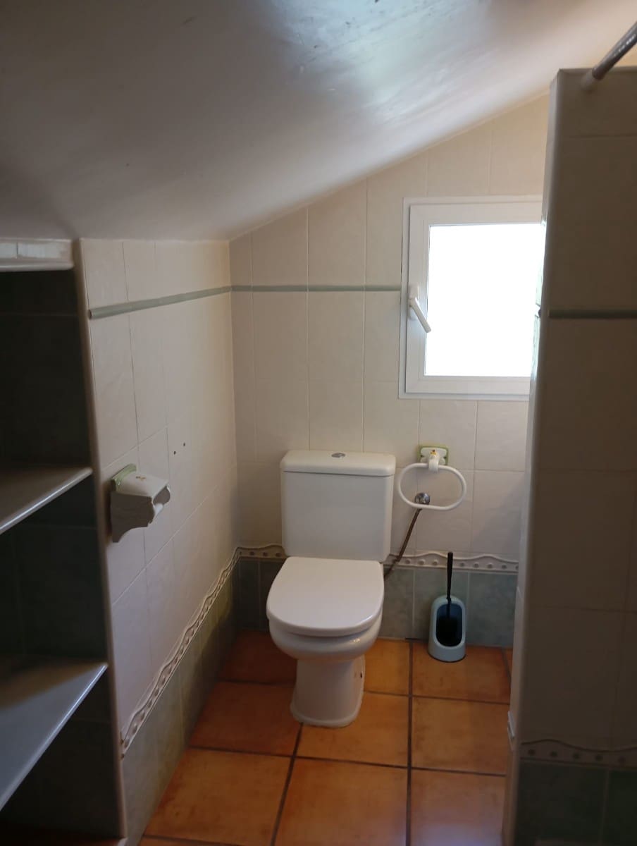5 slaapkamer Villa te koop in Yecla met zwembad garage - € 299.900 (Ref: 9789809)