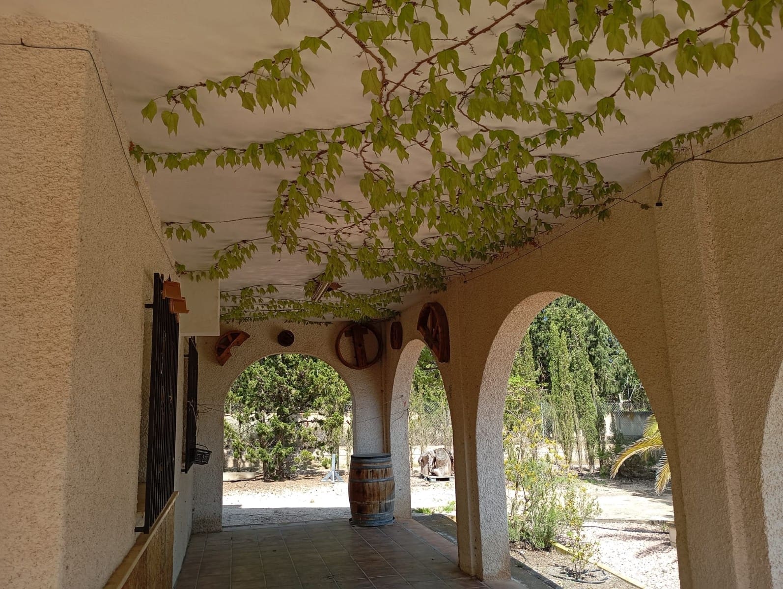 5 slaapkamer Villa te koop in Yecla met zwembad garage - € 299.900 (Ref: 9789809)