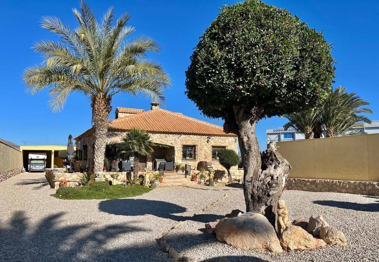 3 soveværelse Finca/Landehus til salg i Fortuna med garage - € 399.000 (Ref: 9830199)