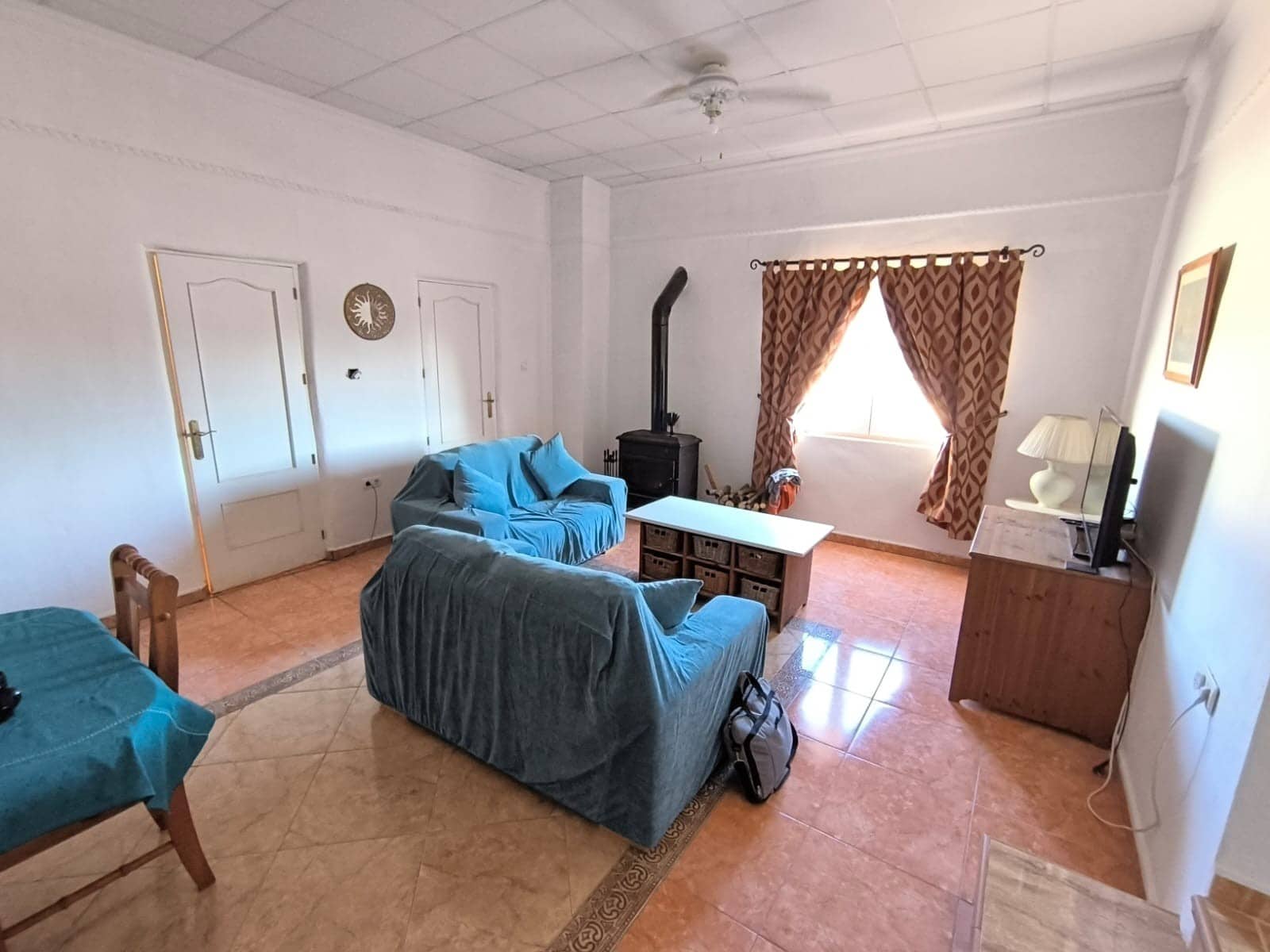 4 slaapkamer Villa te koop in Villena met zwembad garage - € 225.000 (Ref: 9891268)