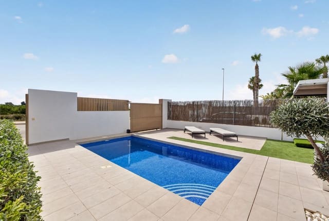 3 slaapkamer Villa te koop in Guardamar del Segura met zwembad garage - € 445.000 (Ref: 9974230)