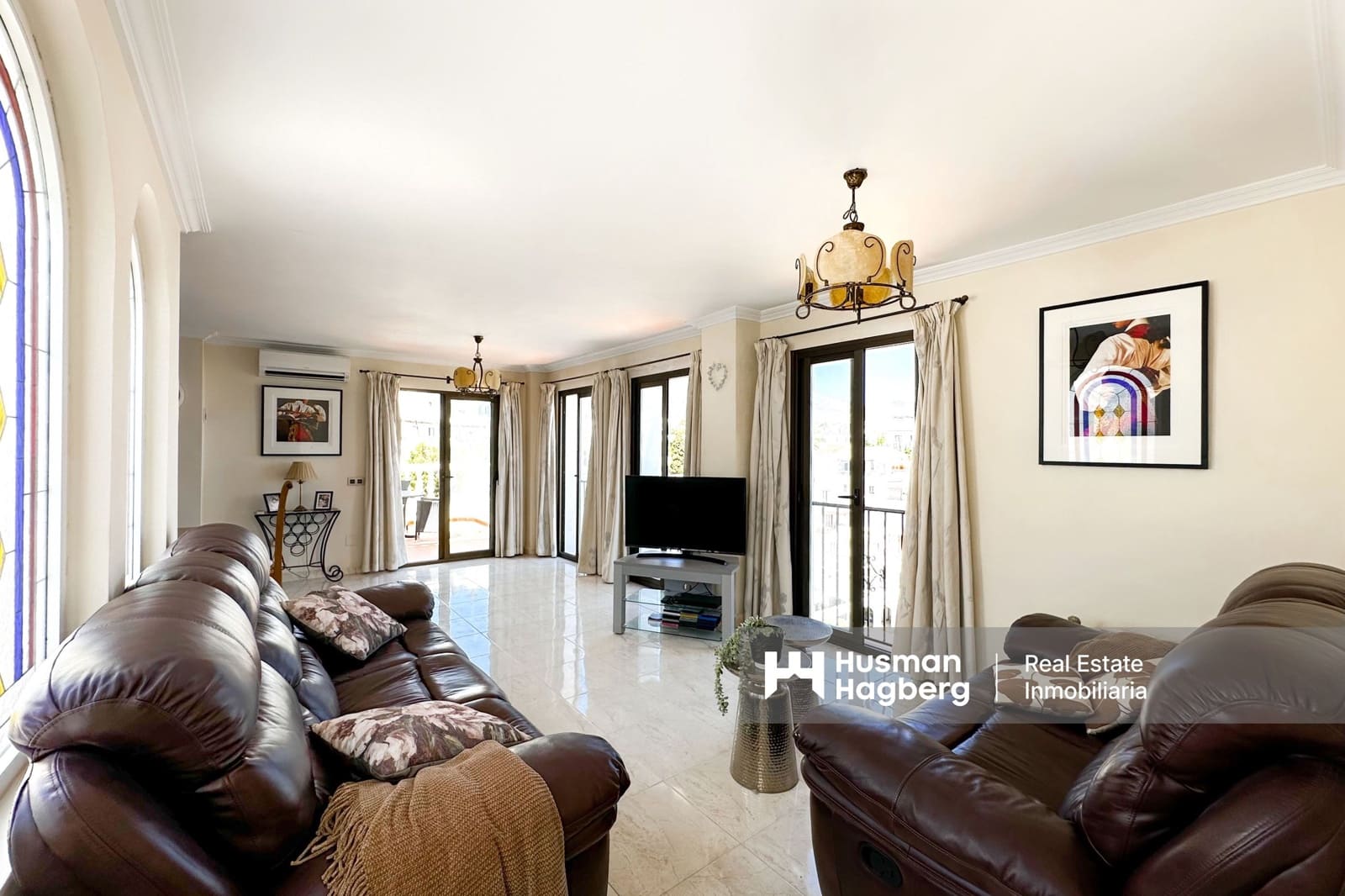 3 makuuhuone Huoneisto myytävänä paikassa Nerja mukana uima-altaan - 525 000 € (Ref: 10014865)