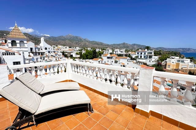 3 makuuhuone Huoneisto myytävänä paikassa Burriana, Nerja mukana uima-altaan - 525 000 € (Ref: 10014865)