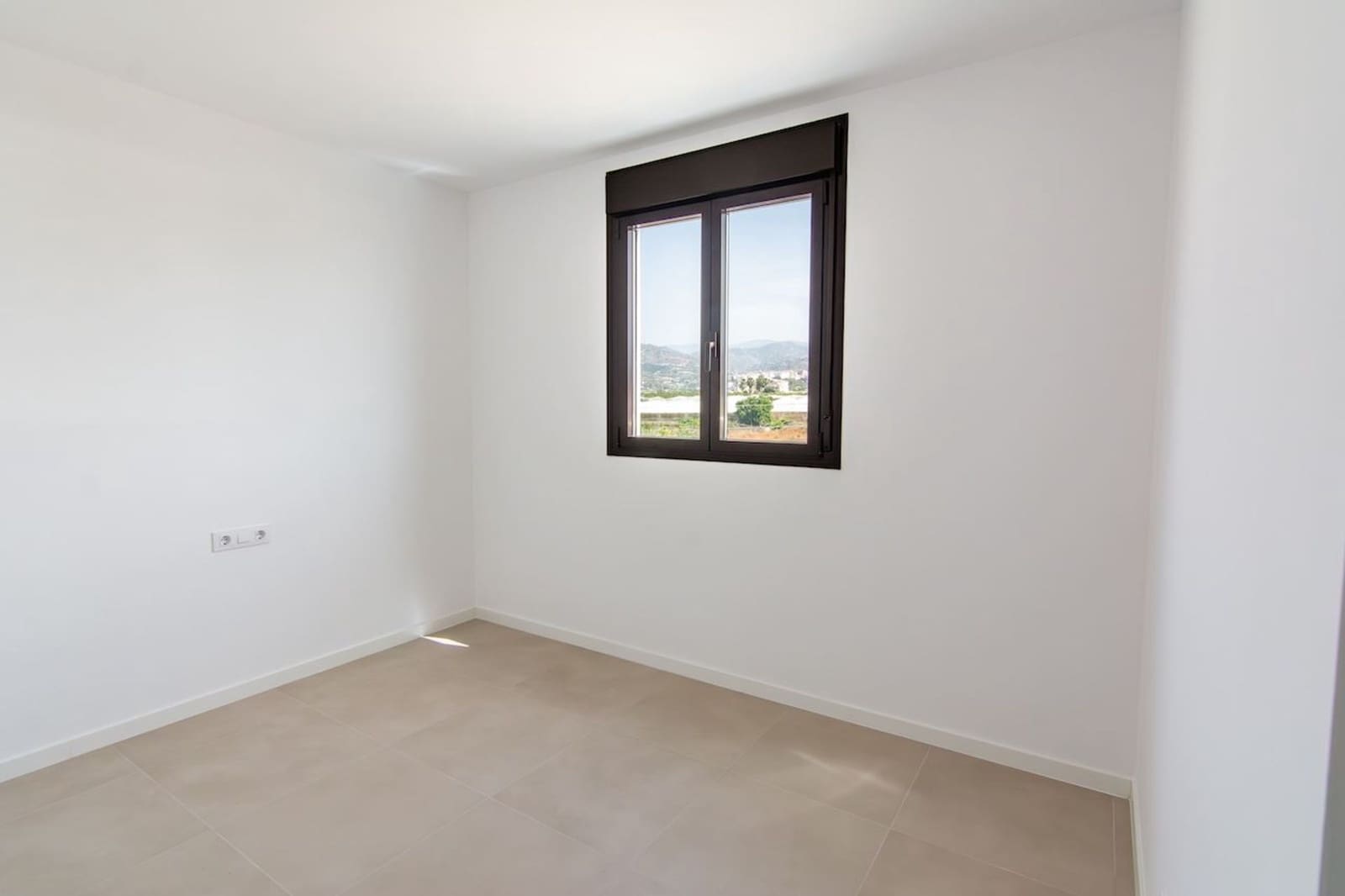 2 slaapkamer Appartement te koop in Torrox met zwembad garage - € 395.000 (Ref: 10029576)