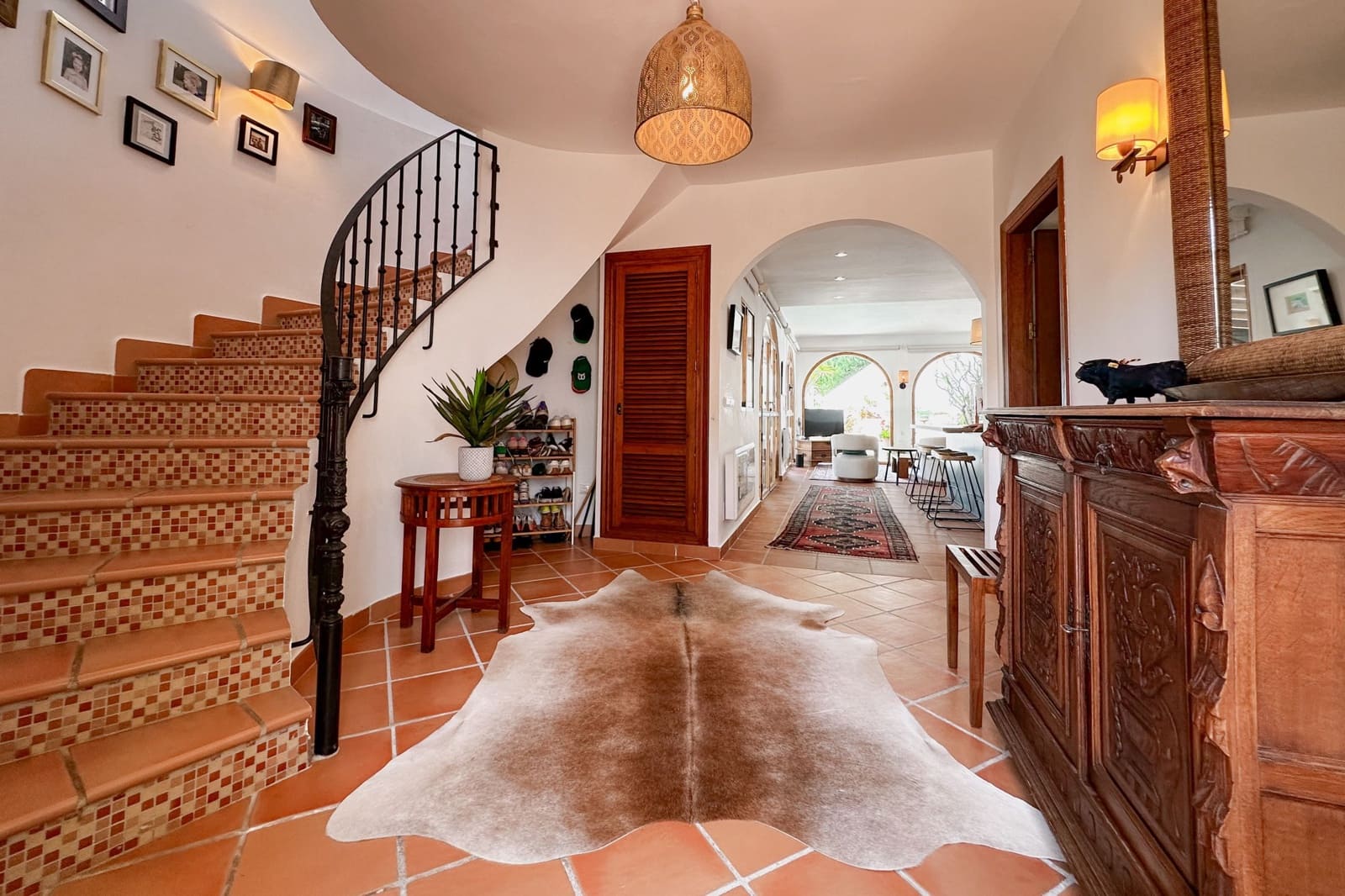 Chalet de 4 habitaciones en Almuñécar en venta con piscina garaje - 1.099.000 € (Ref: 10057612)