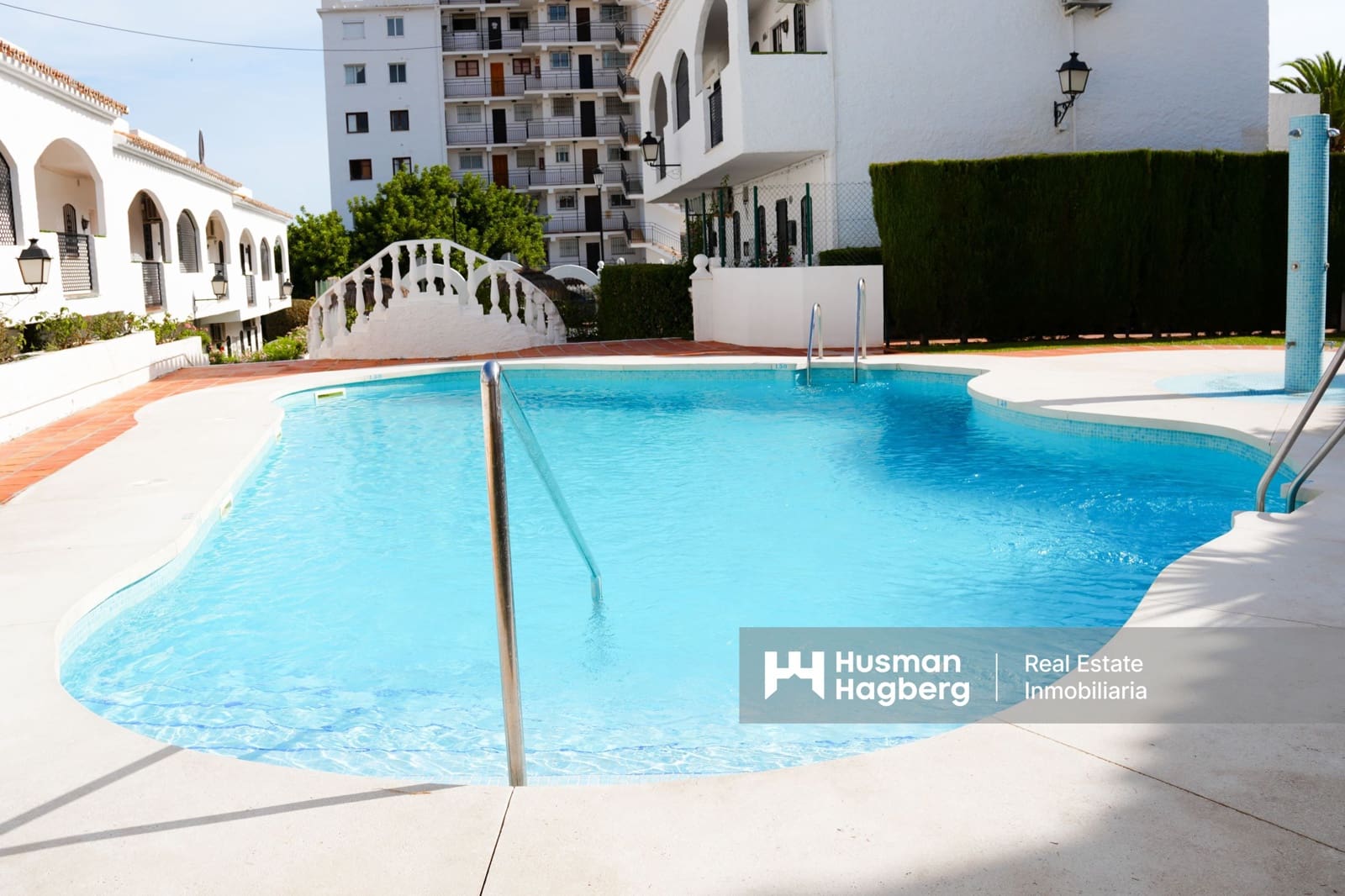 Apartamento de 3 habitaciones en Nerja en venta con piscina - 495.000 € (Ref: 10060547)