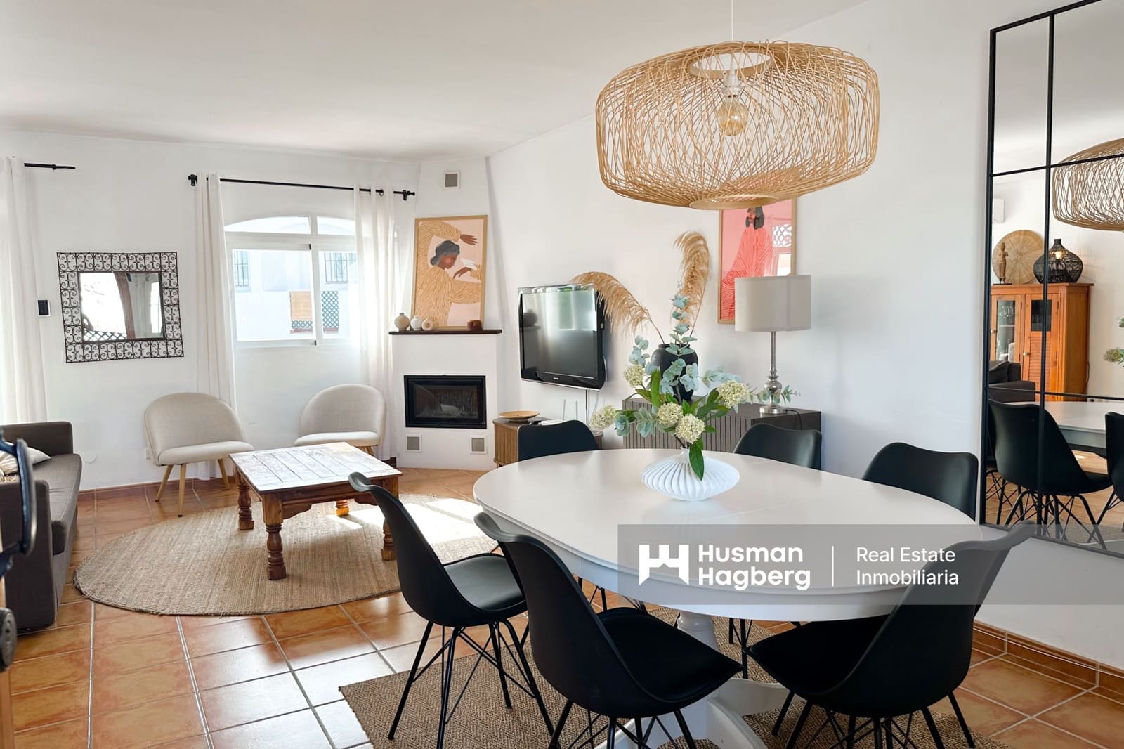 Apartamento de 3 habitaciones en Nerja en venta con piscina - 495.000 € (Ref: 10060547)