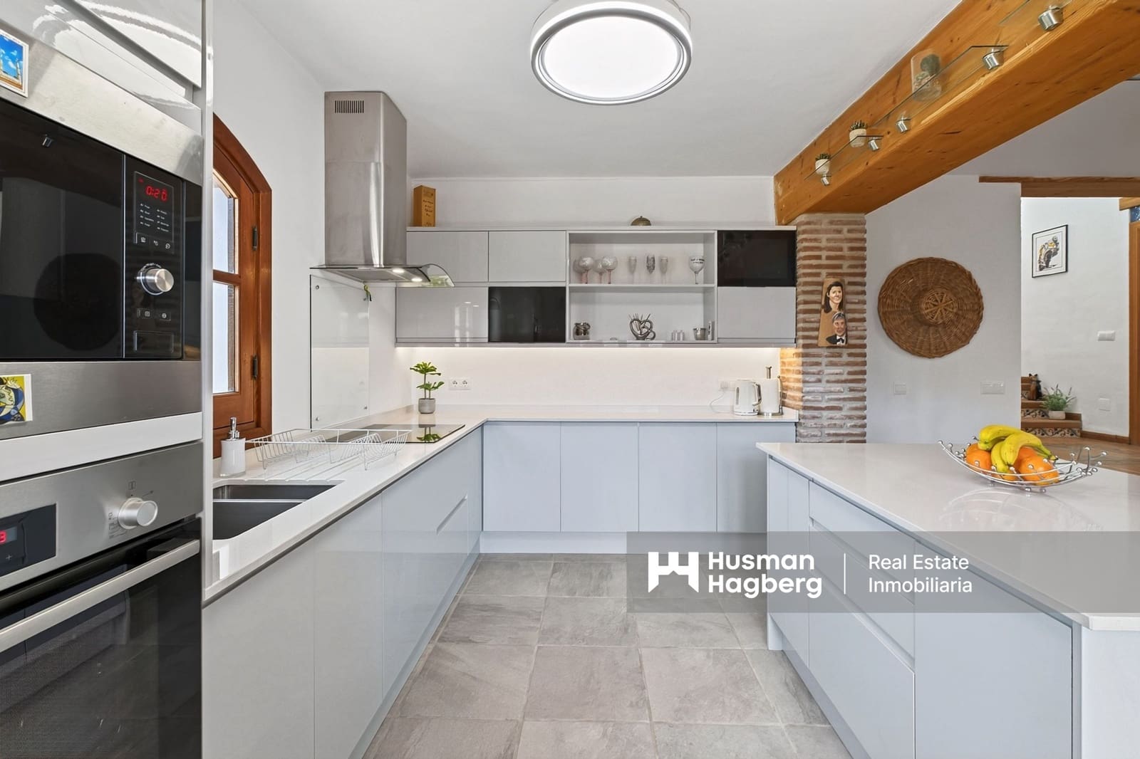 4 bedroom Villa for sale in Frigiliana with pool - € 950,000 (Ref: 10071029)