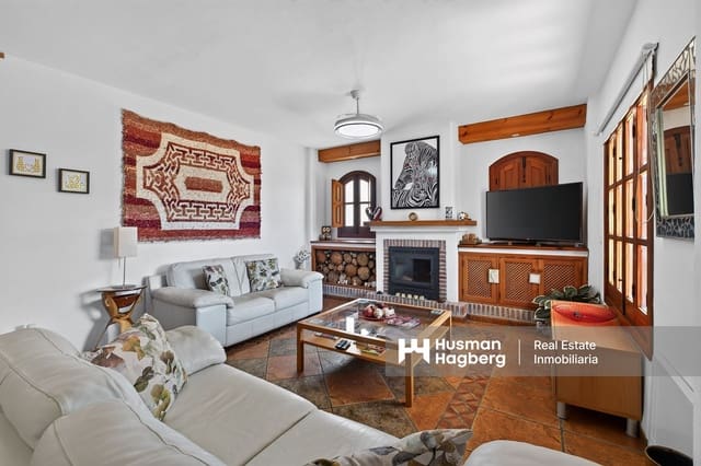 4 soveværelse Villa til salg i Frigiliana med swimmingpool - € 950.000 (Ref: 10071029)