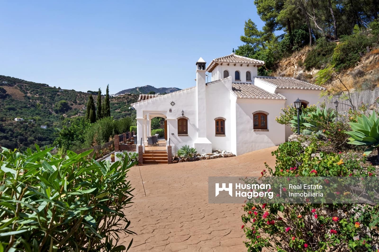 4 bedroom Villa for sale in Frigiliana with pool - € 950,000 (Ref: 10071029)