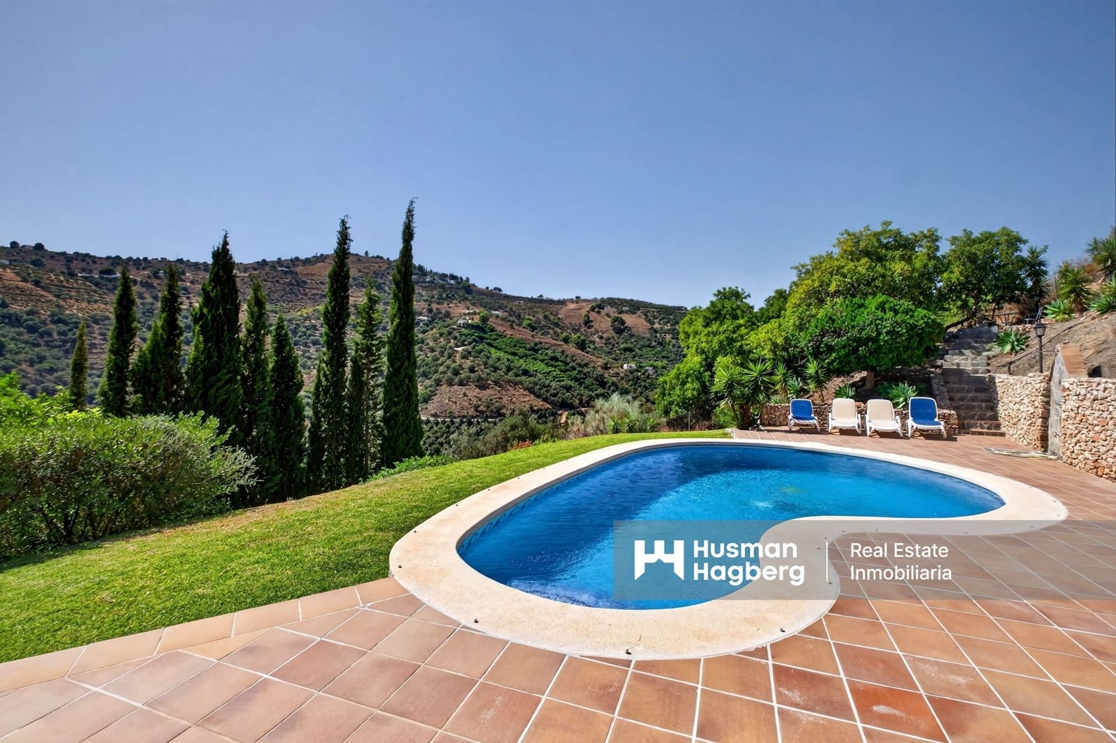 4 bedroom Villa for sale in Frigiliana with pool - € 950,000 (Ref: 10071029)