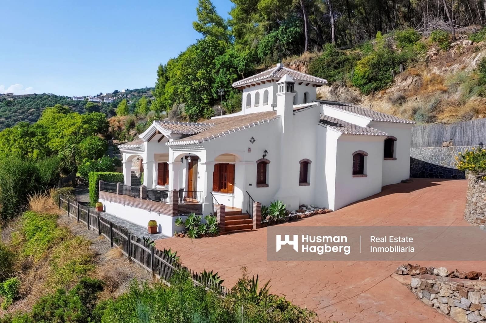 4 bedroom Villa for sale in Frigiliana with pool - € 950,000 (Ref: 10071029)