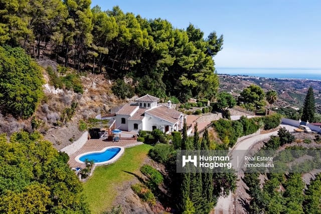 4 soveværelse Villa til salg i Frigiliana med swimmingpool - € 950.000 (Ref: 10071029)