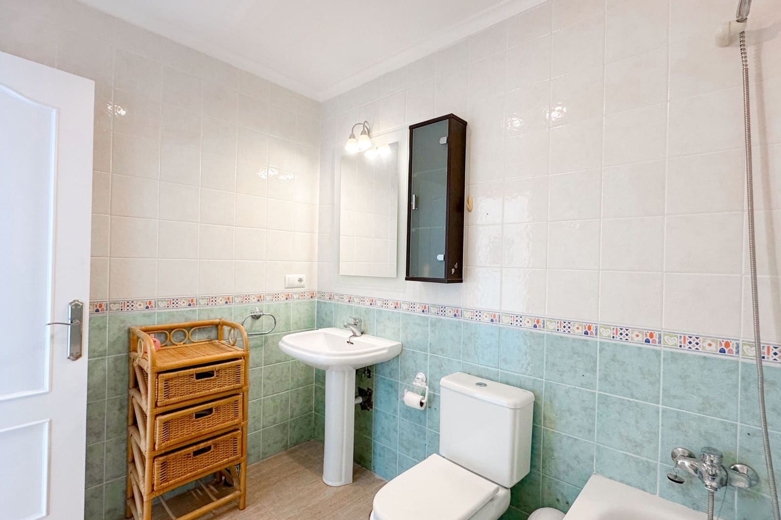 3 bedroom Townhouse for sale in Frigiliana with pool - € 950,000 (Ref: 10077018)