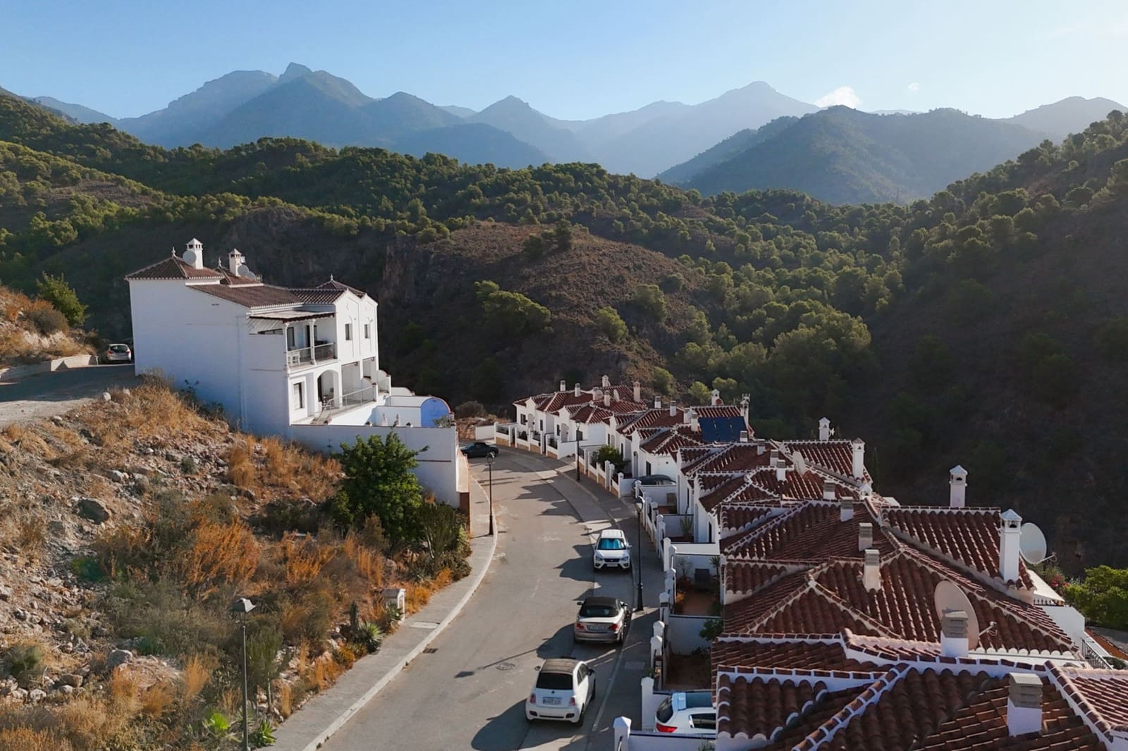 3 bedroom Townhouse for sale in Frigiliana with pool - € 950,000 (Ref: 10077018)
