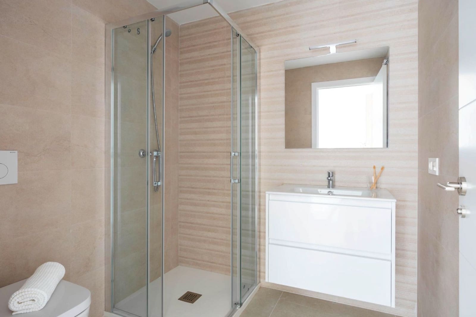 2 quarto Casa em Banda para venda em Nerja com piscina garagem - 524 000 € (Ref: 10101150)