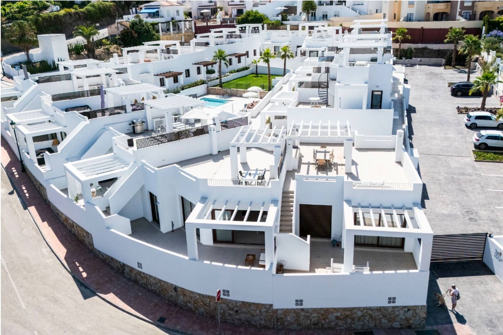 2 quarto Casa em Banda para venda em Nerja com piscina garagem - 524 000 € (Ref: 10101150)