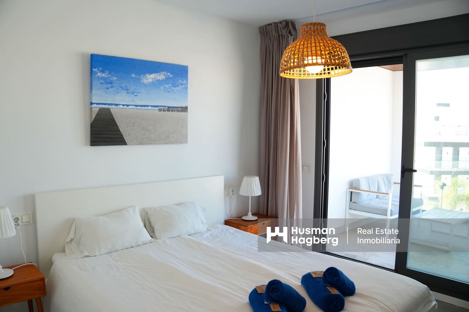Apartamento de 2 habitaciones en Torrox en venta con piscina garaje - 325.000 € (Ref: 10135109)