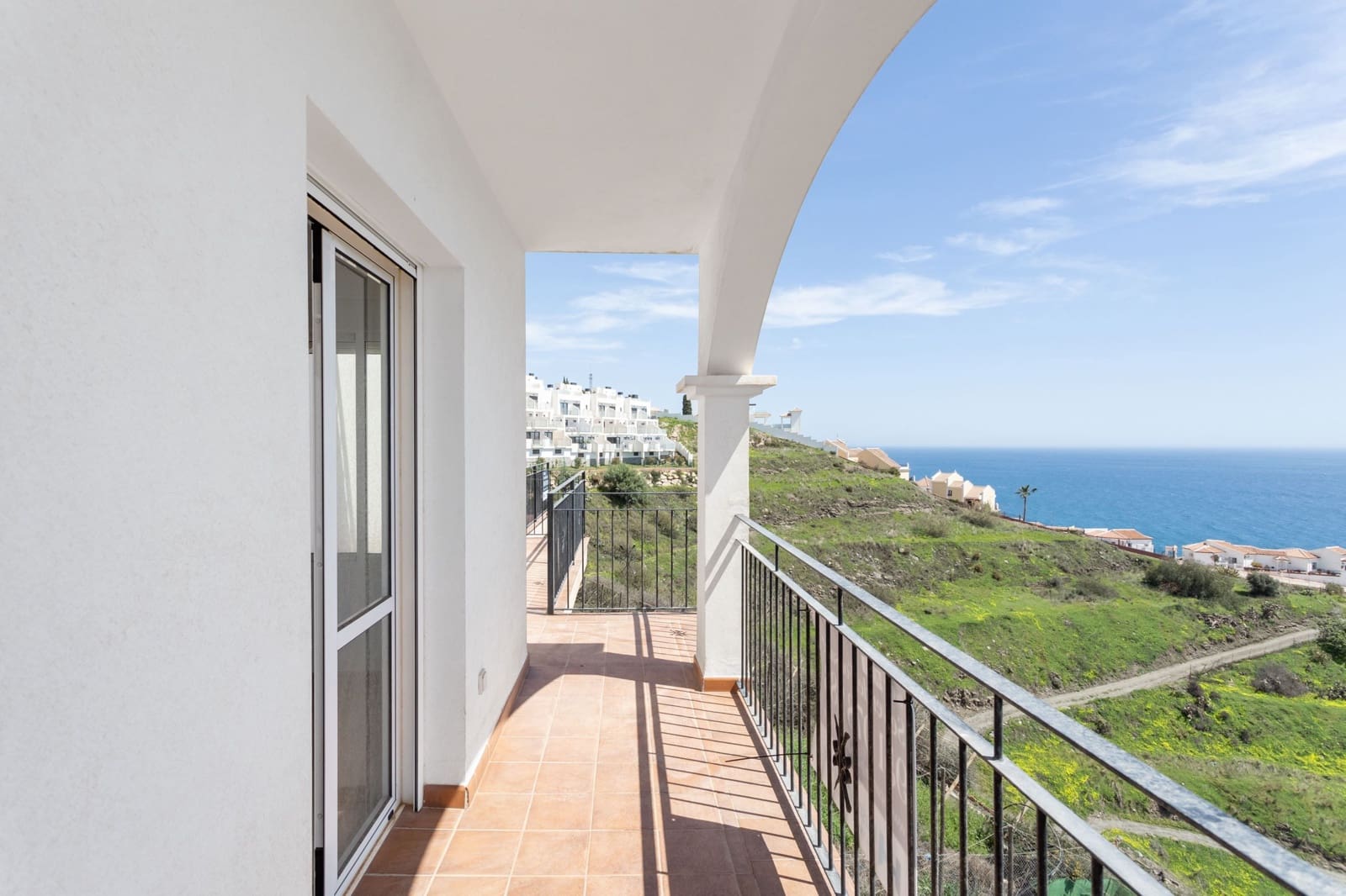 3 soveværelse Villa til salg i Nerja - € 1.395.000 (Ref: 6893080)