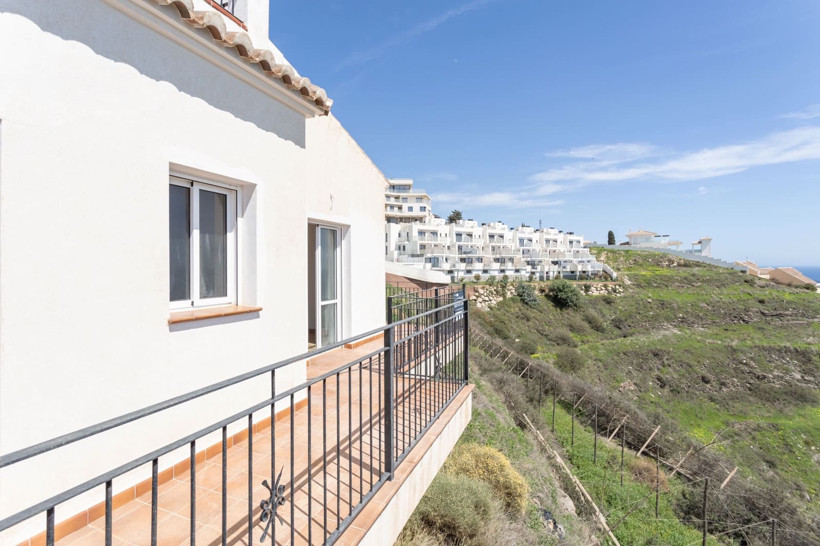 3 soveværelse Villa til salg i Nerja - € 1.395.000 (Ref: 6893080)