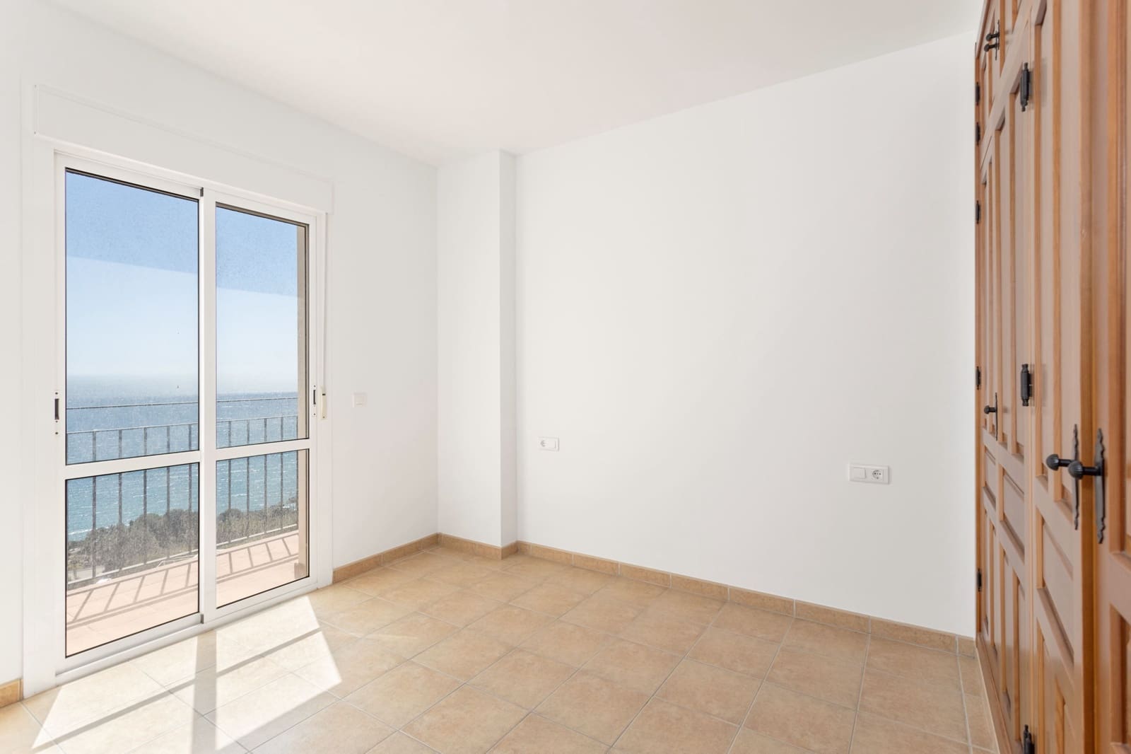 3 soveværelse Villa til salg i Nerja - € 1.395.000 (Ref: 6893080)