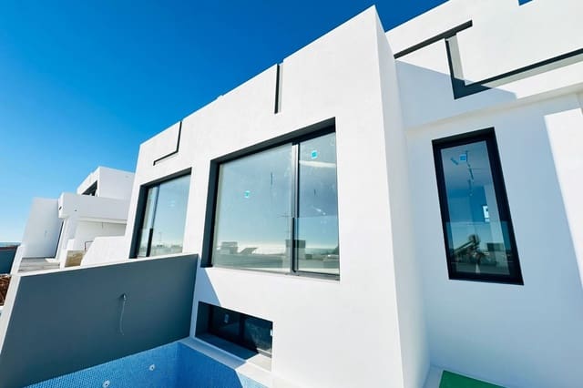 3 soverom Villa til salgs i Torre del Mar, Vélez-Málaga med svømmebasseng - € 599 900 (Ref: 6893100)