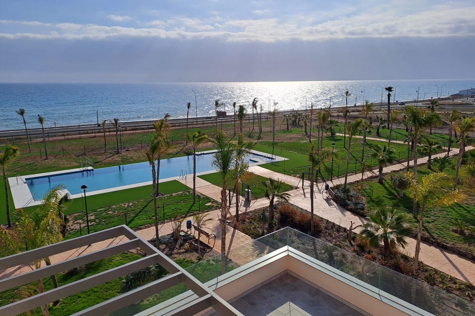 2 bedroom Apartment for sale in Torre del Mar with pool - € 340,000 (Ref: 6993233)