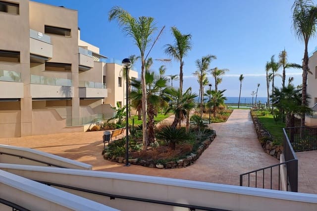 2 bedroom Apartment for sale in Torre del Mar, Vélez-Málaga with pool - € 340,000 (Ref: 6993233)