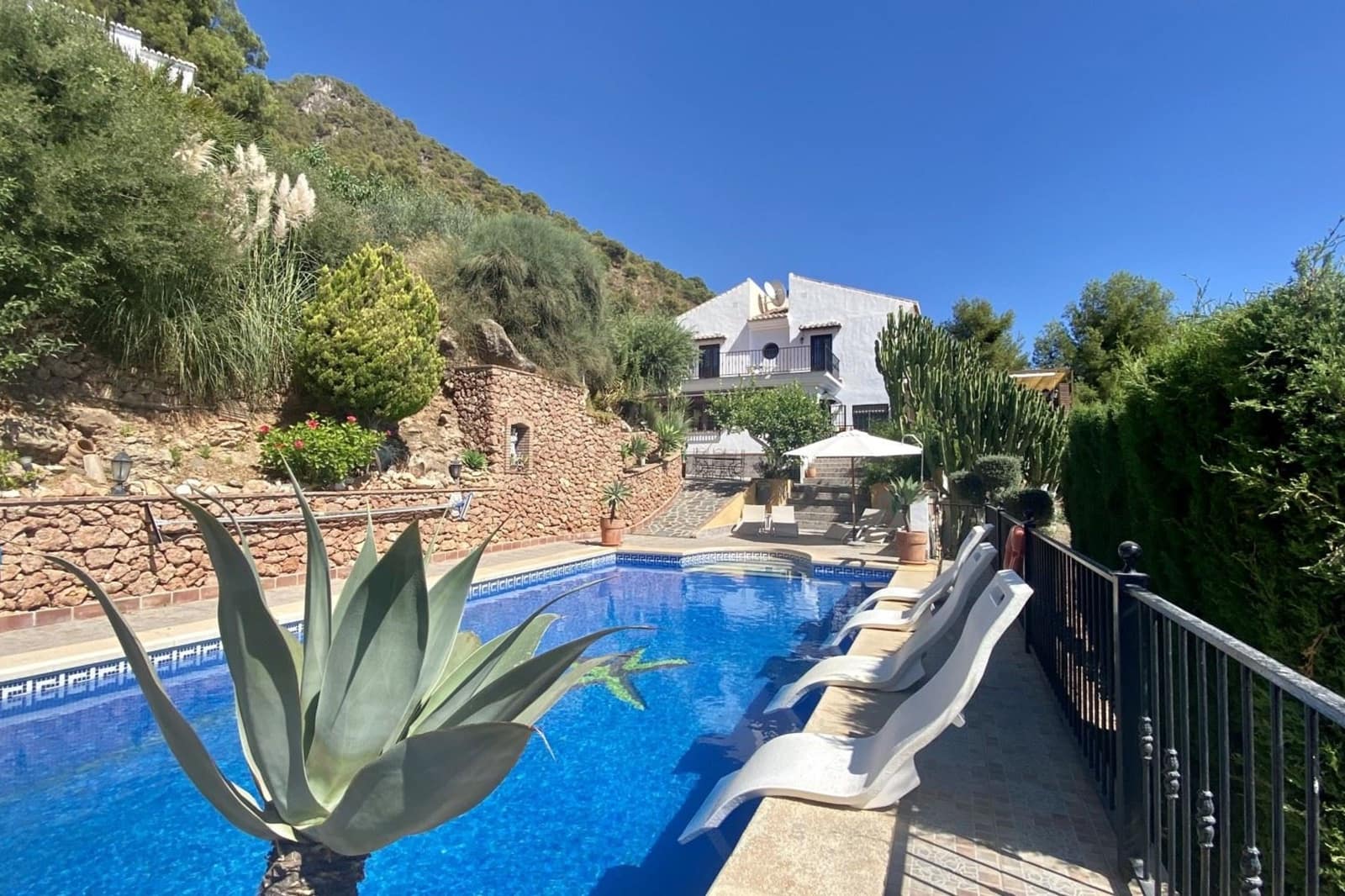 6 soveværelse Villa til salg i Frigiliana med swimmingpool - € 1.200.000 (Ref: 7166357)