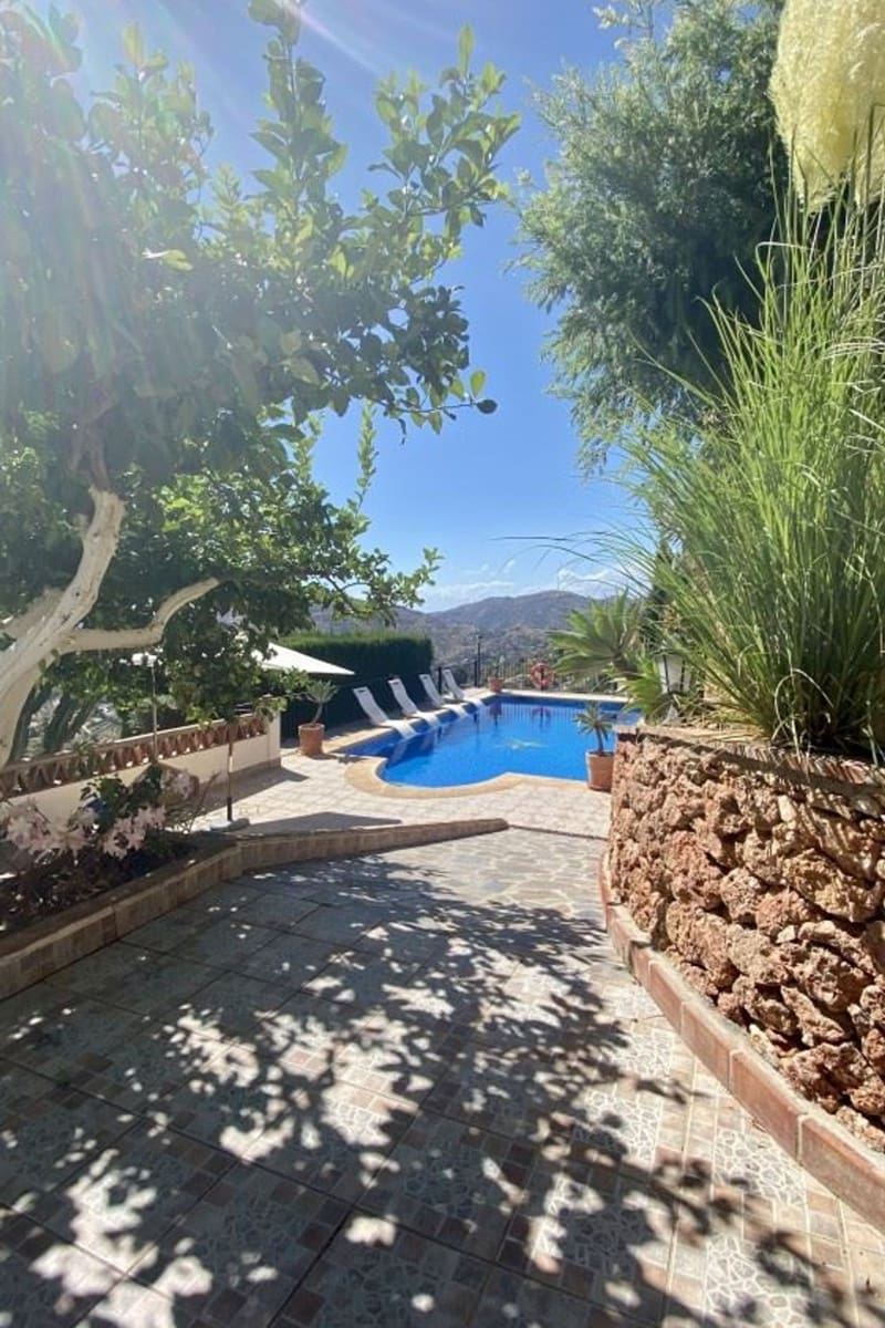 6 soveværelse Villa til salg i Frigiliana med swimmingpool - € 1.200.000 (Ref: 7166357)